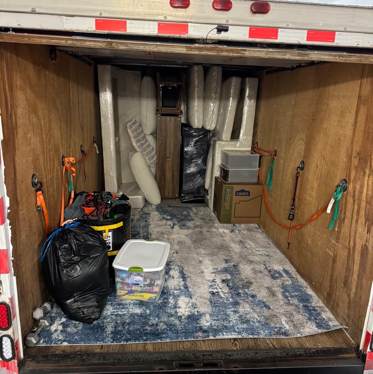 1 Bedroom apt Standard Service